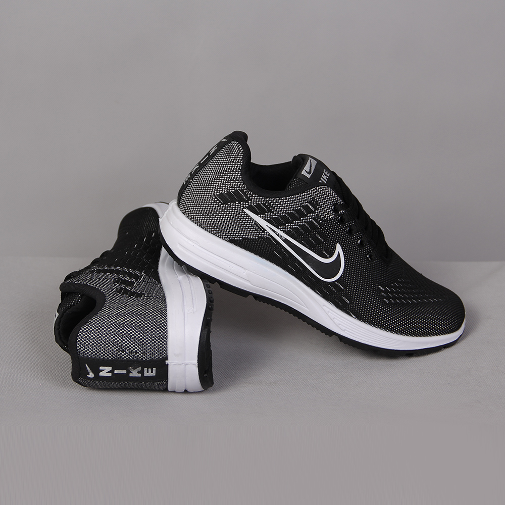 کفش Nike بافتی مشکی طوسی